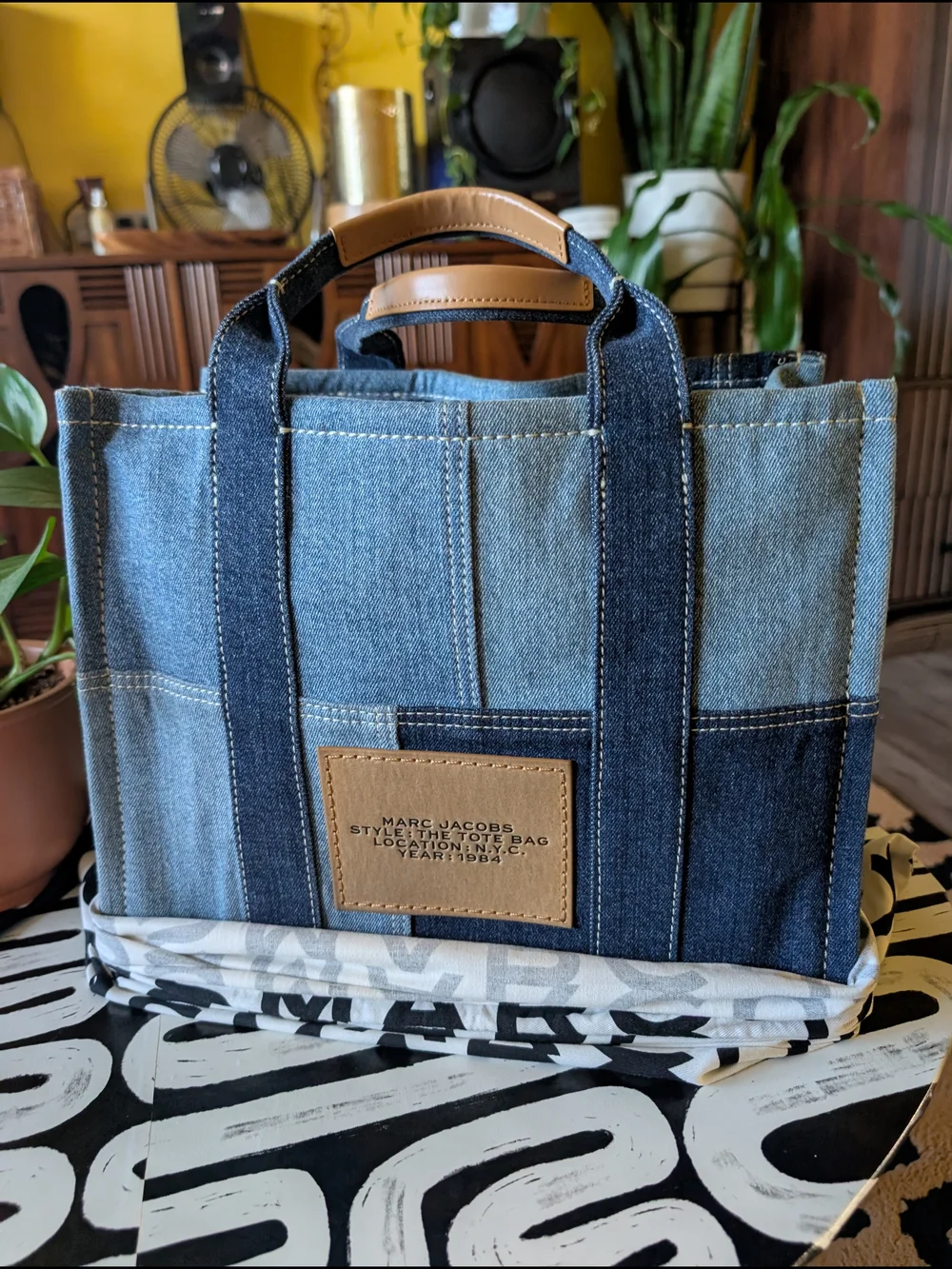 Marc Jacobs Medium The Tote Bag - Blue Denim